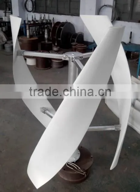 wind and sola hybrid street light