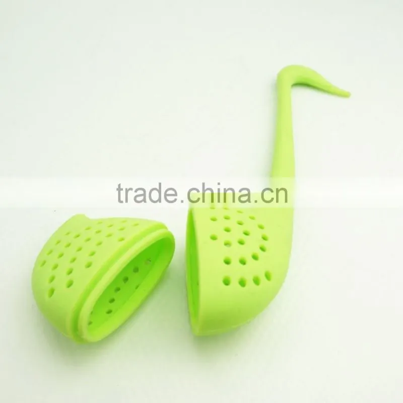 16050 Hot selling goose shape silicone tea strainer