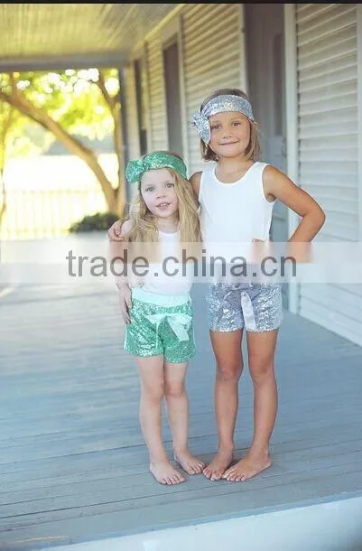 china 2016 new America style alibaba factory wholesale sequin shorts above keen