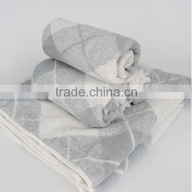 China hot sale picasso fashion elements customized bath towel