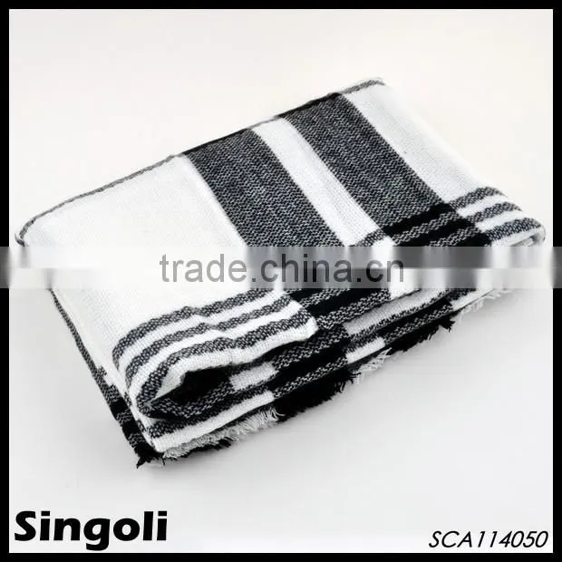 Fashio Trendy 2015 Spring ladies black and white Plaid Blanket Scarf