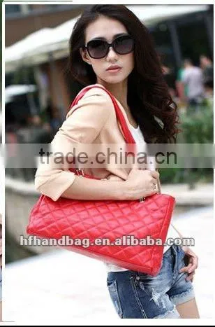 High-quality red ladies' handbag