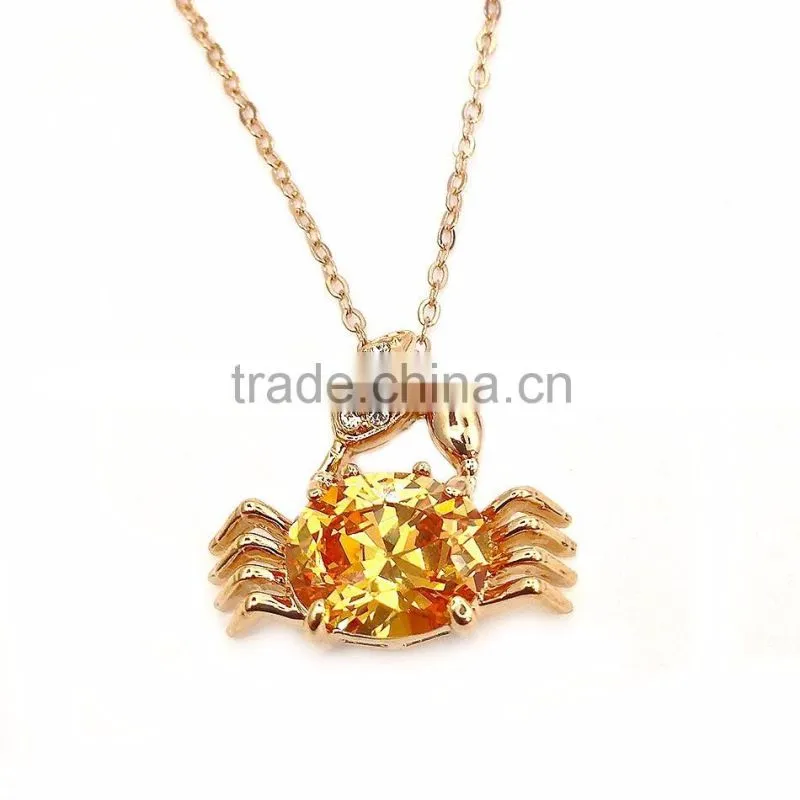 beautiful synthetic pearls and crystal unique flowers design necklace