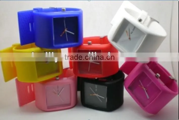 Fashion sport silicone rubber Wide bands Wrist watch customized logo printing