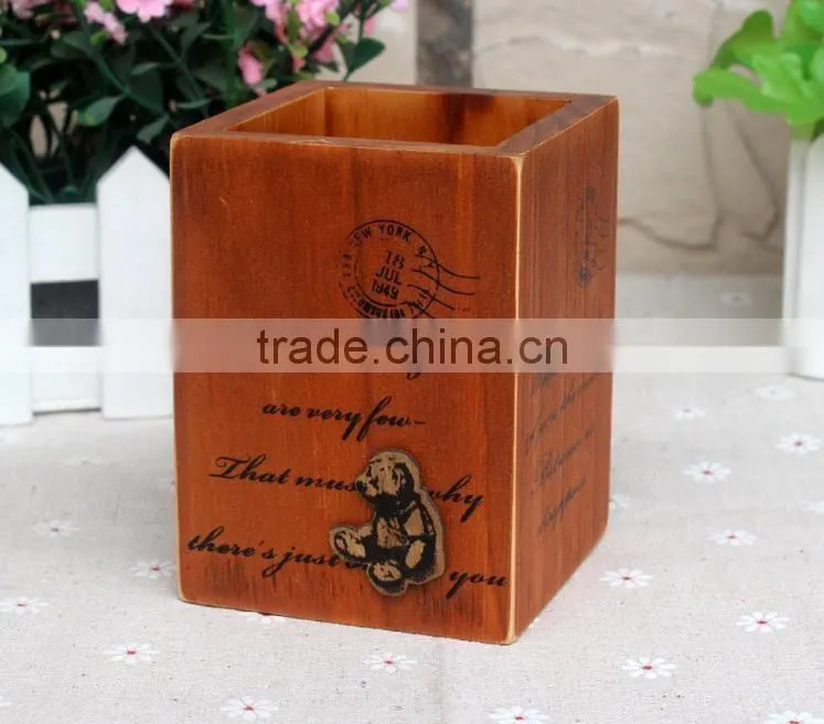 Zakka do old wooden pen container