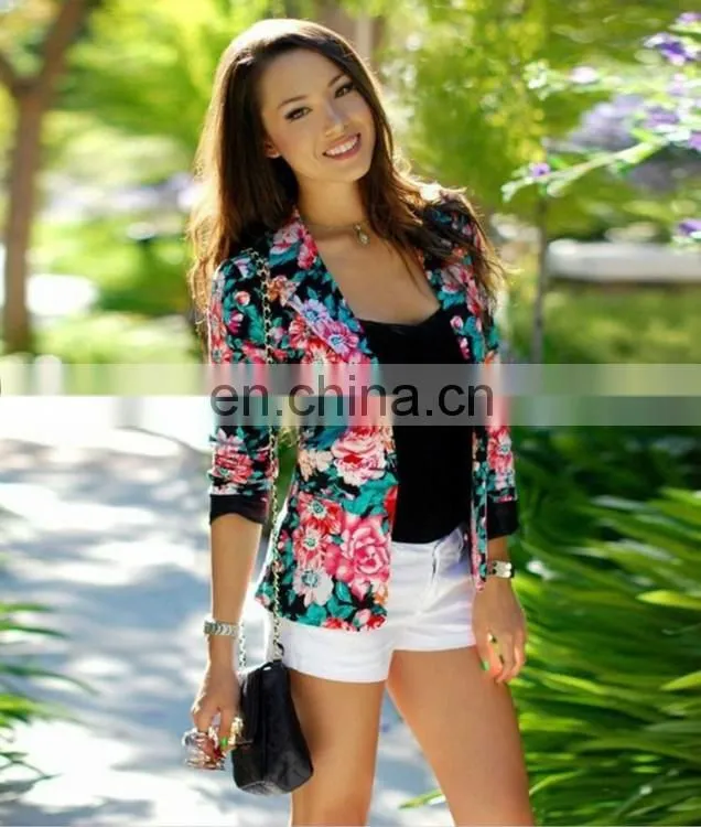 2017 Hot Sale Pink Rose Print Floral Women Winter Jacket with Long Sleeve