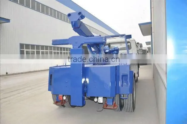 EQ1126 road wrecker