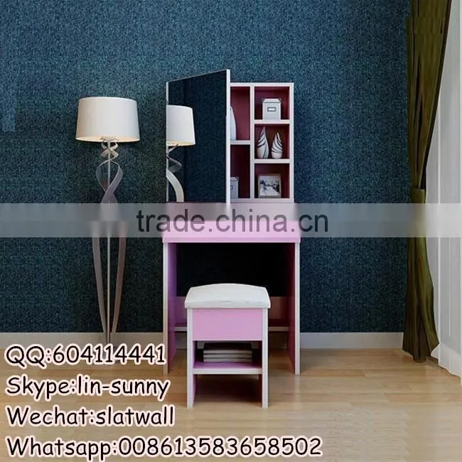 Bedroom wooden dressing table