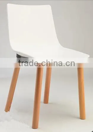 High Quality New Design Plastic Wooden Legs Chair Wholesale