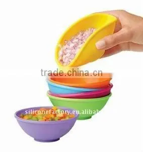 Set of 4 mini Silicone Pinch Mixing Bowl