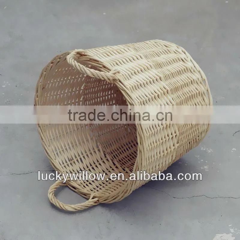 oval wickerrubbish basket