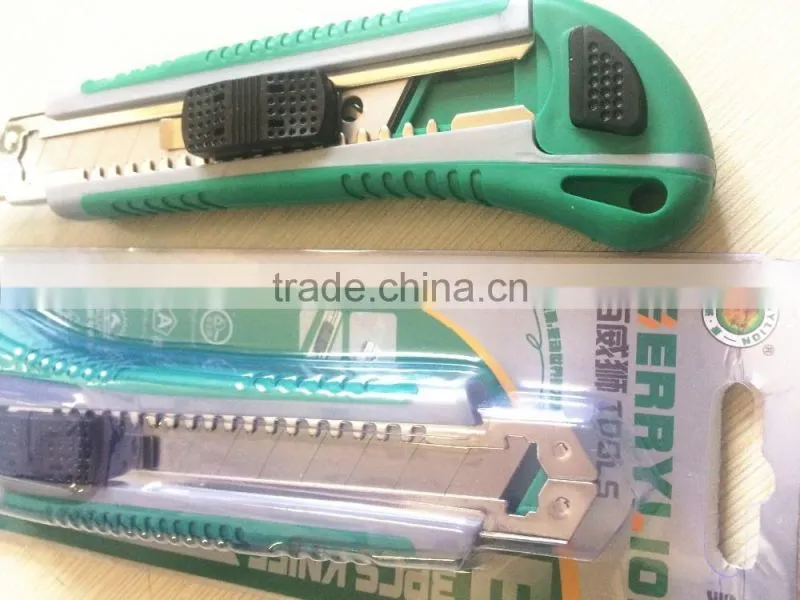 BERRYLION 3pcs blades utility knife for box and wallpaper with rubber coat