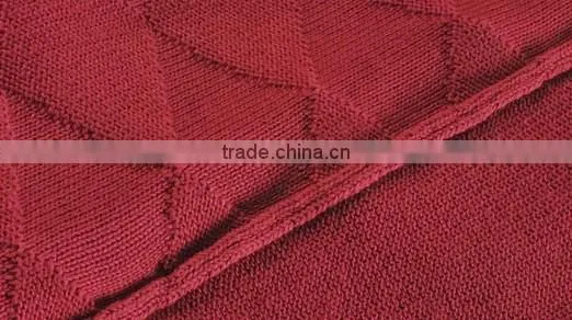 The dark red long sleeve knitting pullover casual men knitted sweater
