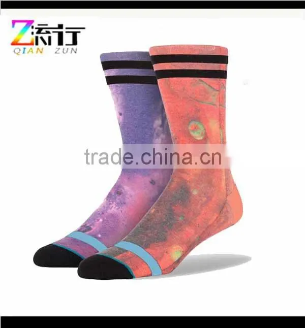 OEM Custom Made Logo Indoor Socks/classic fashion sport sock/personalized cotton socks high quality