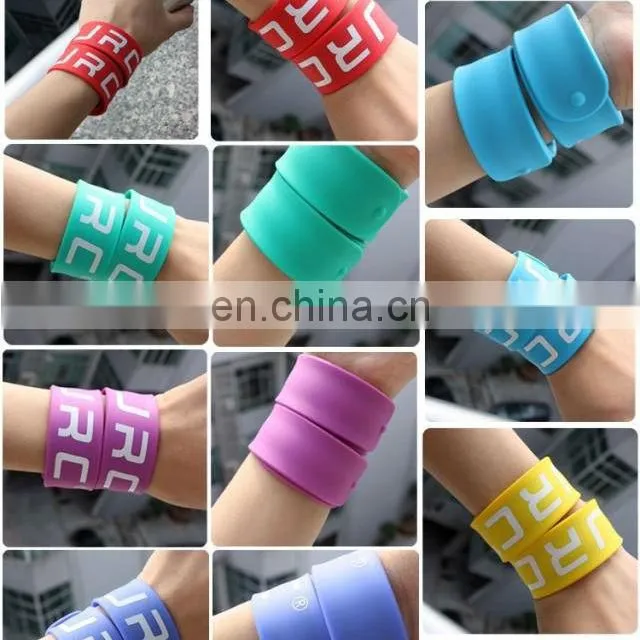 2017 best quality brand name custom silicone bracelets