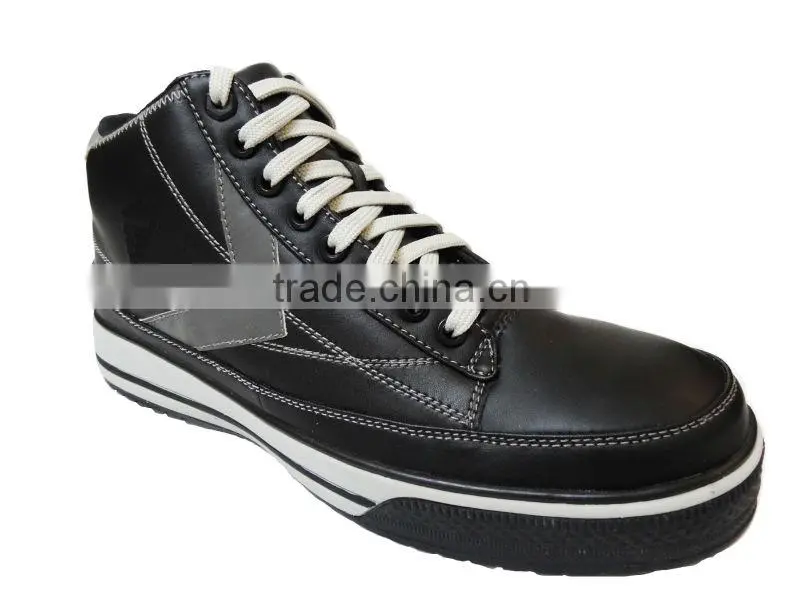 Steel Toe Anti statics Casual Looking Men Safety and Stylish Working Shoes