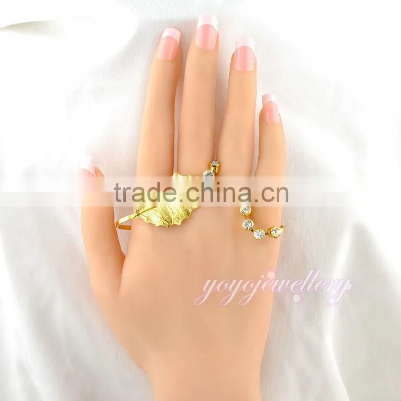 Fashion jewelry gold model christmas custom keith richards handcuff bracelet