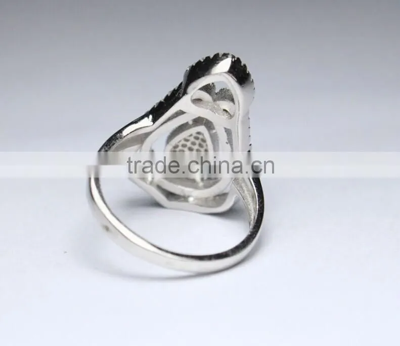 Crown Hollow Shape With AAA Cubic Zirconia Stone 925 Silver Party Rings