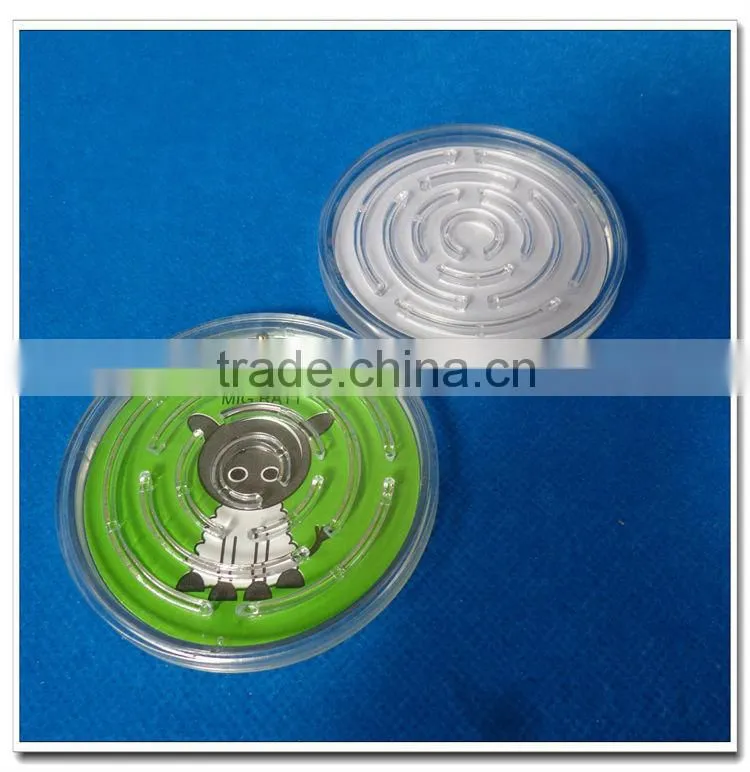 Mini intellect game plastic maze game