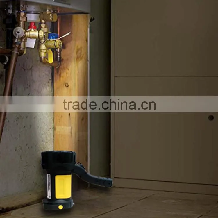 Powered by 3*AA Battery Multifunction Adjustable Cordless Spotlight