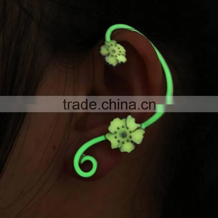 flower shaped glow in the dark stud alloy earring