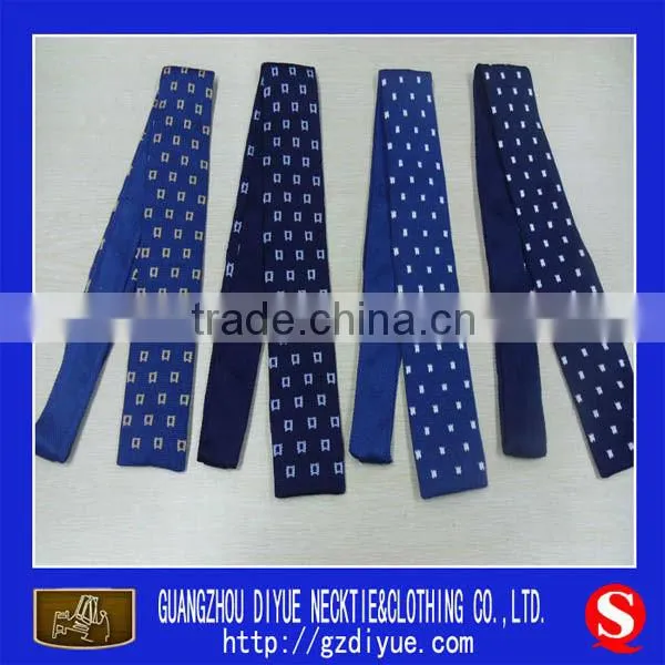 100% silk printed ascot cravat tie