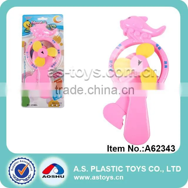 funny turntable games handle plastic mini wind up fans toy
