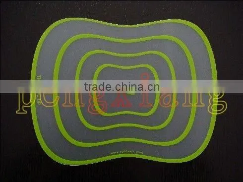 plastic chopping board