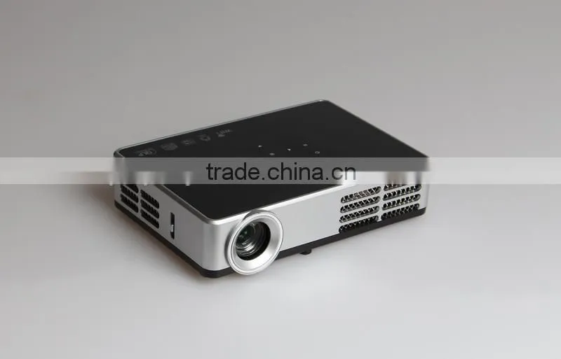 Latest Video Projector Mobile Phone Mini Projector for Smartphones
