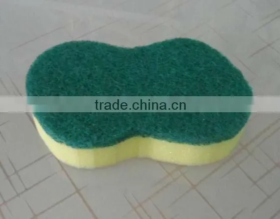 SPONGE SCOURER IN "8" SHAPE