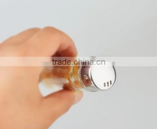 2016 Wholesale 4Pcs Glass Spice Jars With Stainless Steel Spice Rack