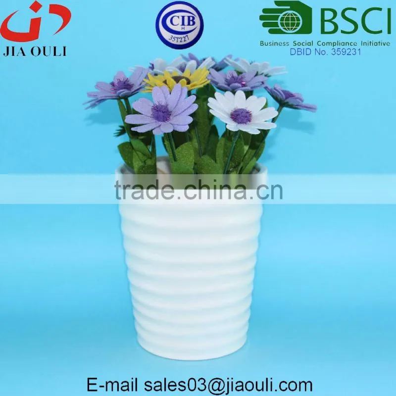 Dimple stripes design glazed white Ceramic Plant Garden Vase