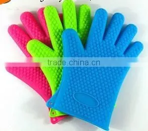 FDA Approved Various Animal Shaped Heat Resistant Finger Gloves