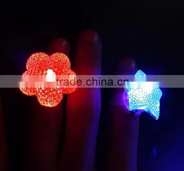 finger ring flashing novelty ring for party glowing in the dark light up toys