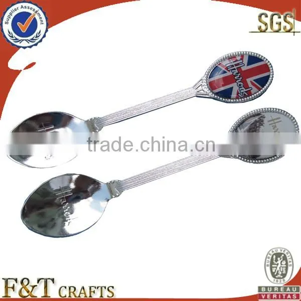 Zinc alloy high quality pearl nickel souvenir spoon for your desgin