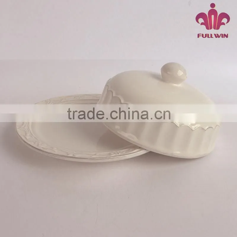 2014 Hot-selling White Ceramic Butter Dish with Lid