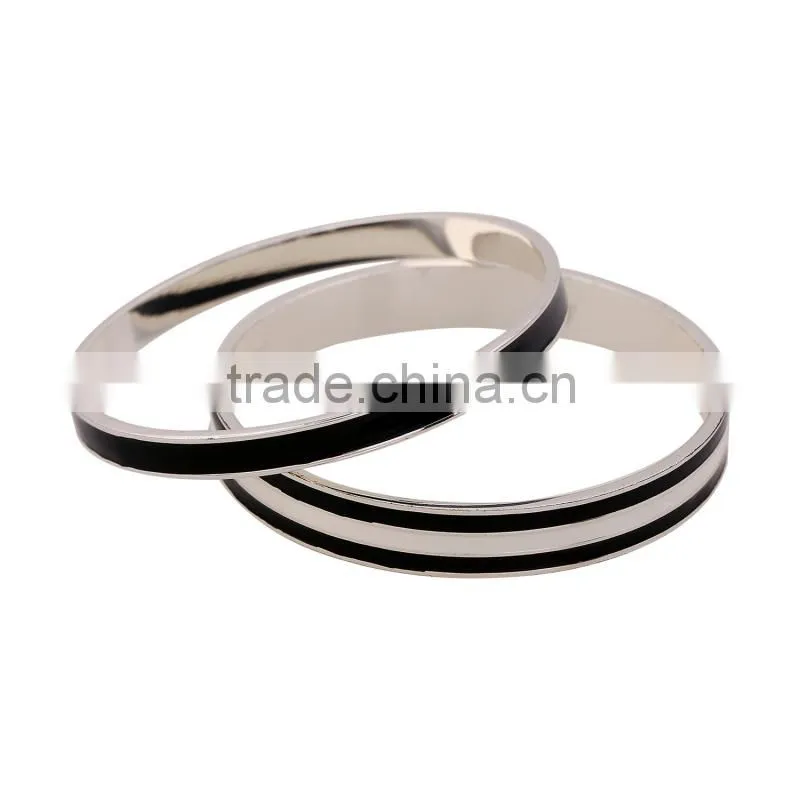 Free sample new design simple black and white stainless steel bracelet