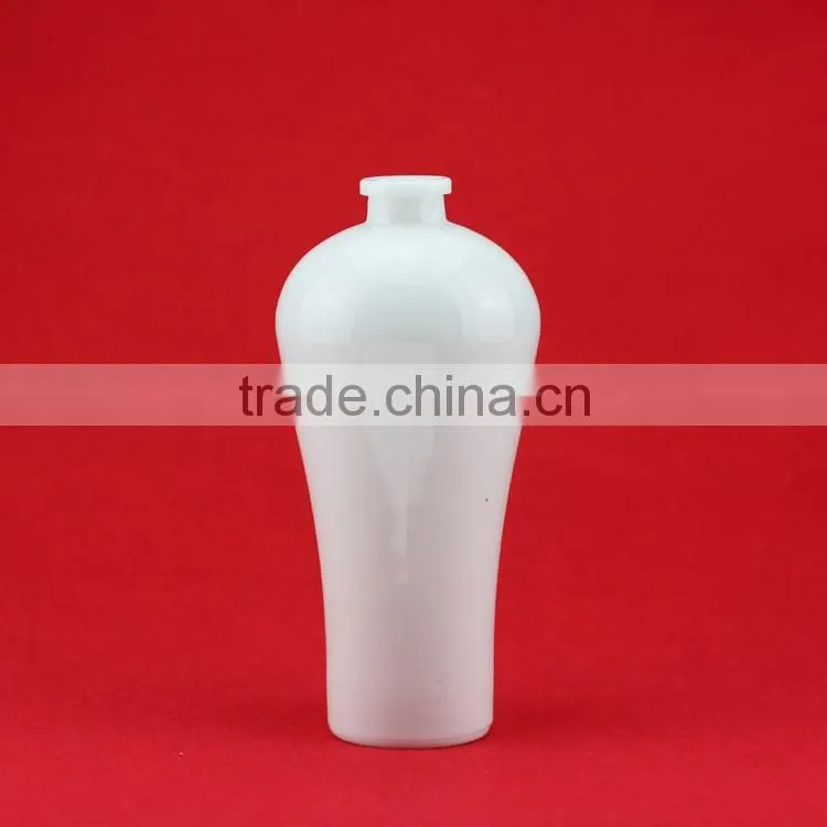 New design engarve ceramic bottles printing ceramic bottles 500ml opal bottles