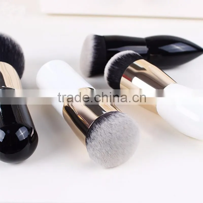 New foundation makeup brushes with high quality