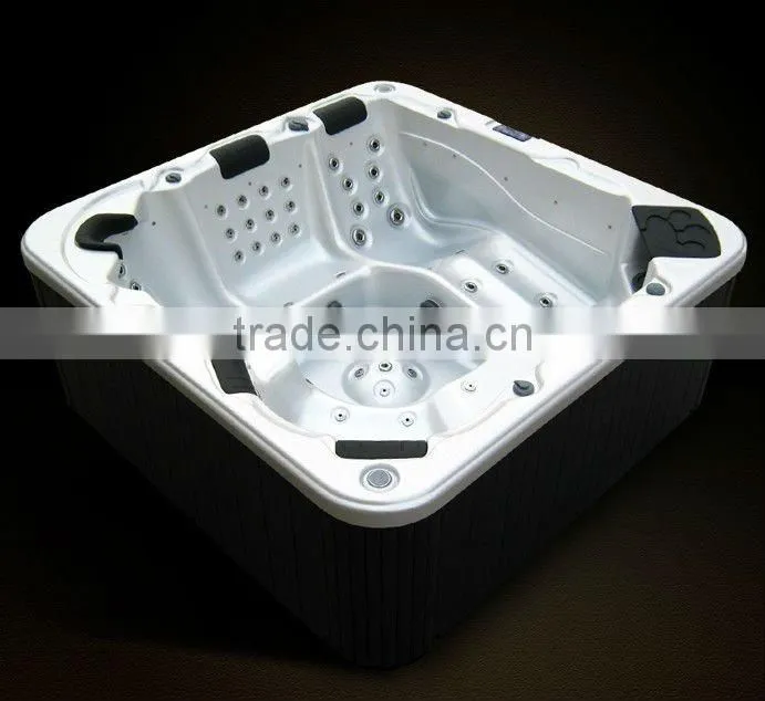 led lighting 5 seater 2 lounger 61 jets spa with overflow A611