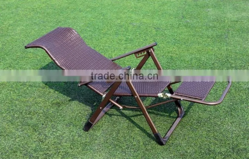 Rattan Zero Gravity Lounge Chair with Pillow and Cup Holder