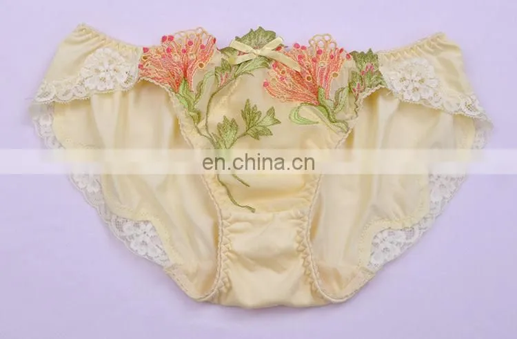 China Wholesale Embroidered High Cut Girl Undewear