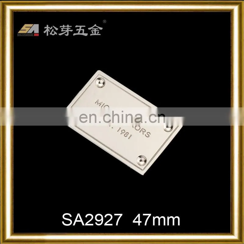 Customized high quality engraved logo metal lables for clothing