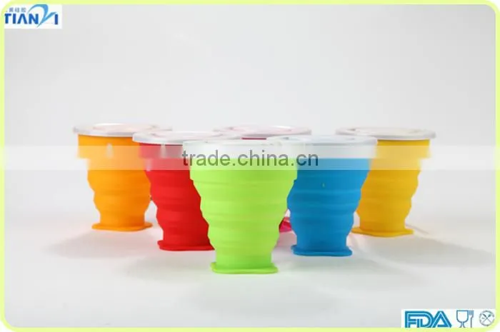 Alibaba China BPA Free FDA Standard Silicone Folding Cup