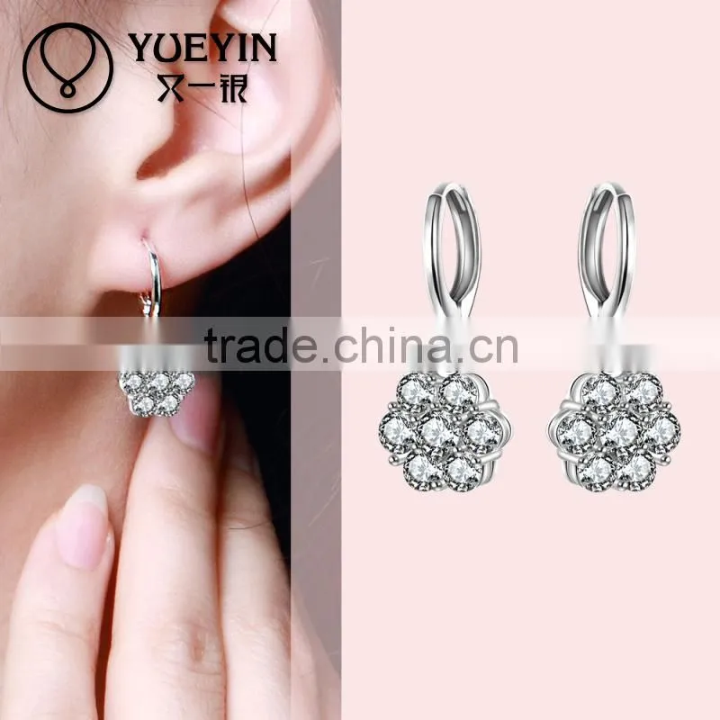 2015 fashion style with diamond silver plated earring