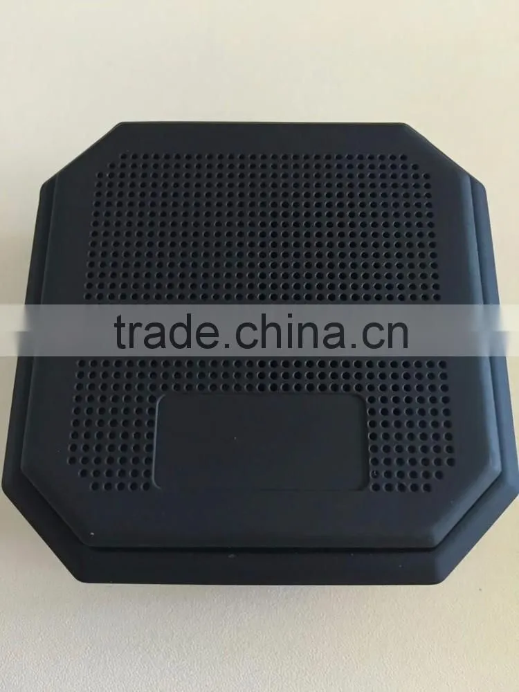2016 new design led flashing light speaker with wireless bluetooth audio receiver 10000mah power bank