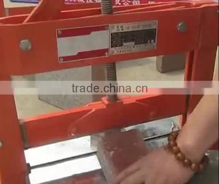 2016 High Quality Brick Saw Cutting Machine