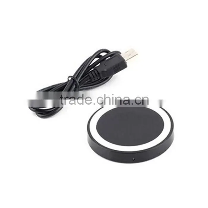 Universal ce rohs fcc portable qi wireless power bank charger pad for mobile phone