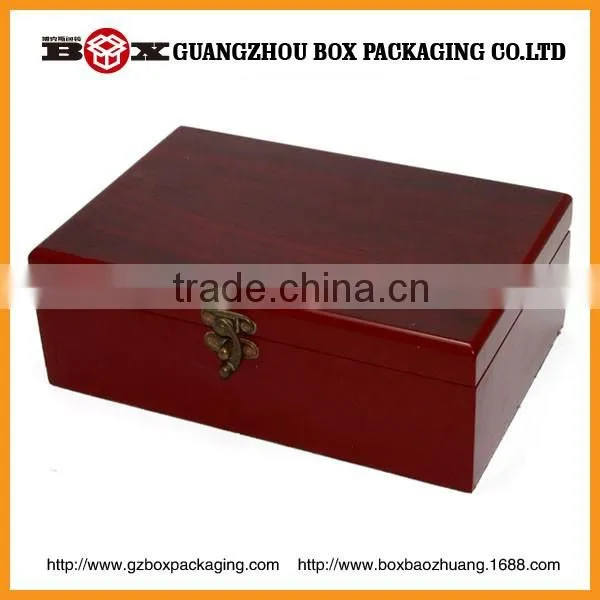 Dover wooden box