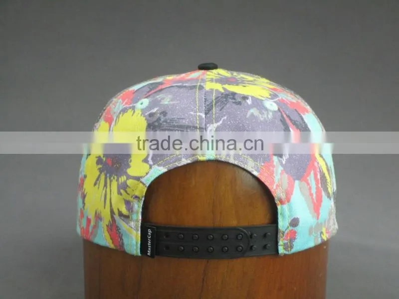 Customer high quality 6- panel snapback hat with woven lable